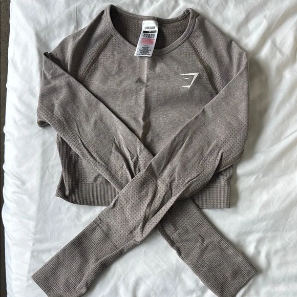 Gymshark Brown Ribbed Crop Tee - Picture 1 of 3